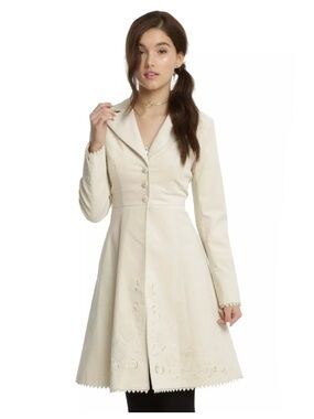 Hot Topic x Disney Beauty & the Beast Belle Faux Suede Jacket Cream Medium